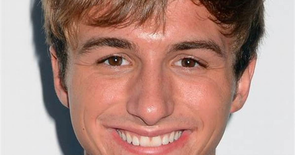 Lucas Cruikshank’s Net Worth, Age, Height, Weight, Girlfriend, Dating, Bio-Wiki