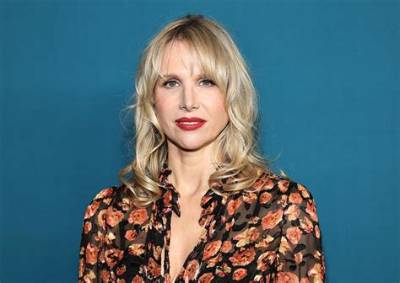 Lucy Punch Net Worth: Know About Her Husband, Kids and Boyfriend
