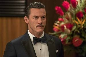 Luke Evans Net Worth: Bio, Age, Spouse, Gaston, Movies and Tv Shows
