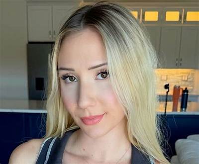 Maddie Salute Age, Wiki, Biography, Height and Instagram: Is She Dating Chase Sexton?