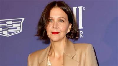 Maggie Gyllenhaal Bio, Wiki, Age, Height, Parents, Husband, Donnie Darko, and Net Worth