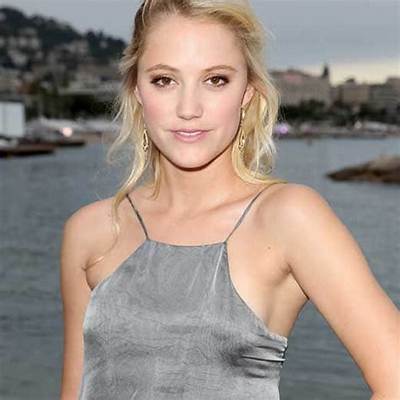 Maika Monroe Bio, Wiki, Age, Height, Hot, Husband, Children, Family, Movies, Actress, Net Worth