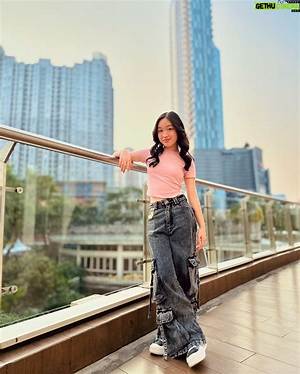 Malea Emma Tjandrawidjaja Parents, Age, Height, Nationality, Ethnicity, Bio, Wiki