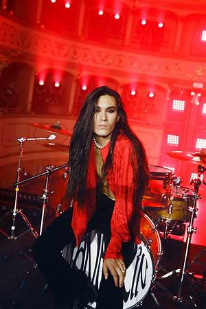 Maneskin Drummer Ethan Torchio Partner and Wiki: Who Is He Dating?
