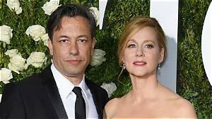 Marc Schauer Bio: Age, Net Worth – Laura Linney’s Husband