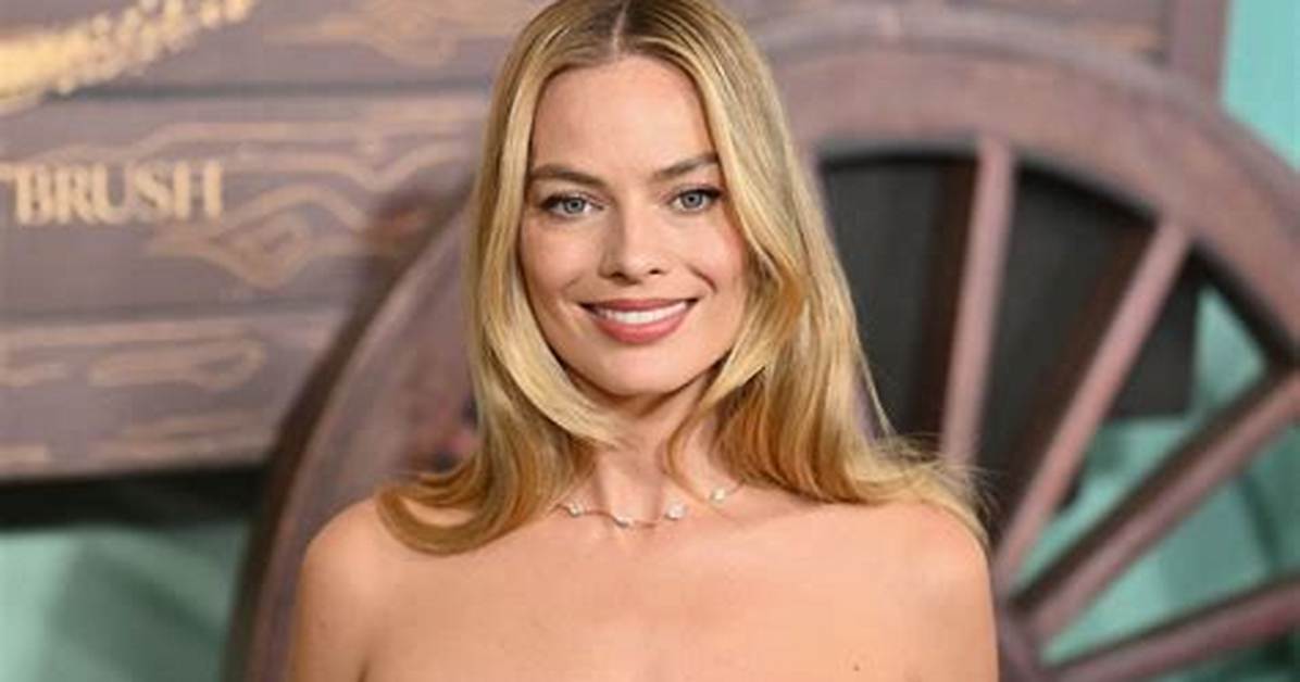 Margot Robbie Net Worth: Is Margot Robbie Rich? What Is Margot Robbie’s Salary?