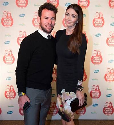 Mark Cavendish Partner or Wife- Is He Gay? Everything to Know