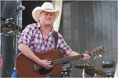 Mark Chesnutt Net Worth, Income, Salary, Earnings, Biography