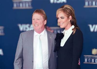 Mark Davis Wife Name & Age: Is He Married? Children Net Worth