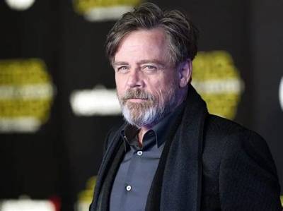Mark Hamill Age, Height, Movies and Tv Shows, Education, Young, Family, Instagram