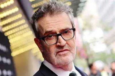 Mark Oliver Everett Bio, Wiki, Age, Height, Wife, Son, Songs, Net Worth