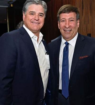 Mark Simone Wife, Married, Net Worth, Age, Family