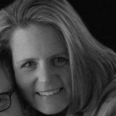 Mary Beth Chapman Bio, Wiki, Age, Family, Husband, Books, Blog and Net Worth