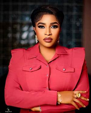 Mary Igwe Biography: Age, Career, Husband, Children & Net Worth