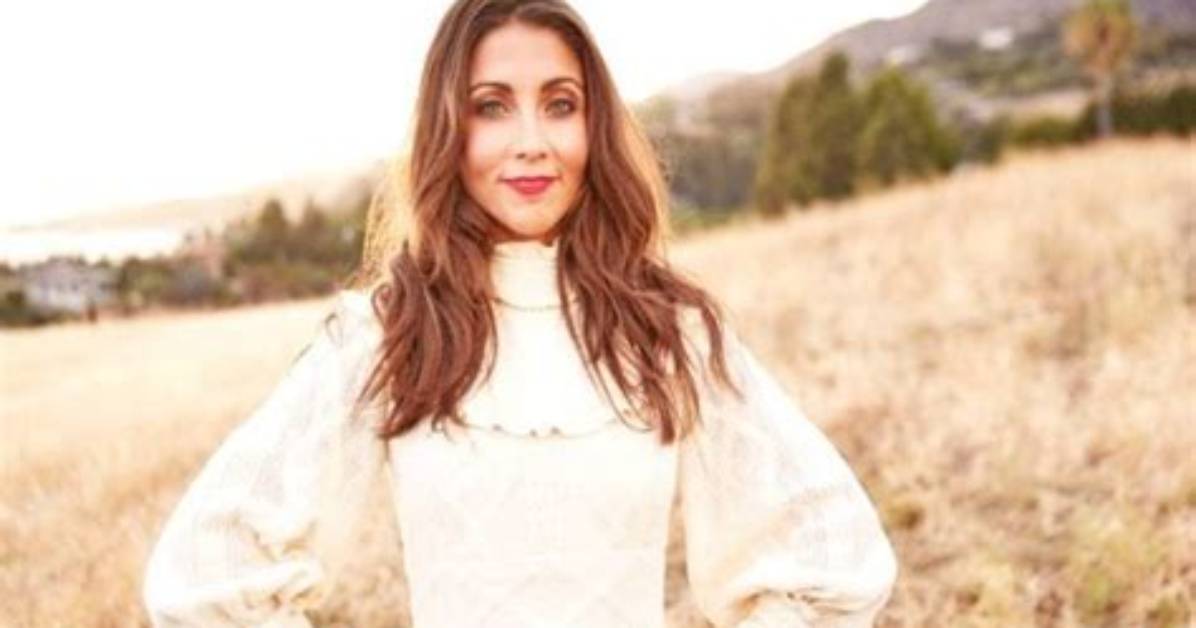 Mary Padian Net Worth: Know About Her Husband, Height and Boyfriend