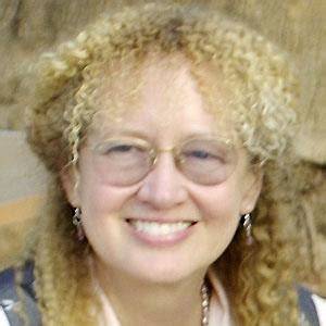Mary Pope Osborne Bio, Wiki, Age, Height, Family, Husband, Salary, Net Worth and Books