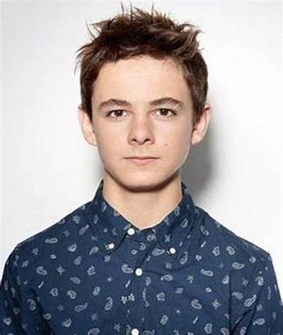 Max Charles Bio, Wiki, Age, Height, Girlfriend, Actor, Movies and Net Worth