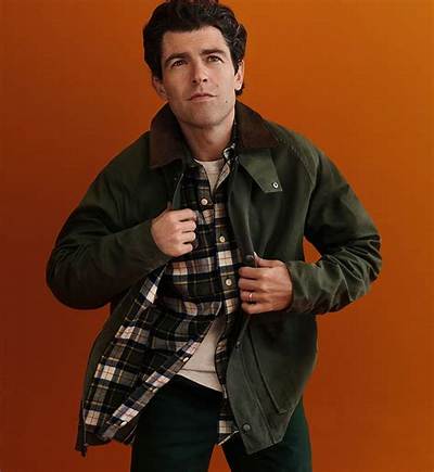 Max Lohan (Actor) Wiki, Bio, Age, Height, Weight, Gf, Net Worth, Facts