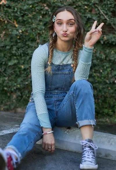 Mckenzi Brooke Tiktok Age, Height: How Old Tall, Birthday Boyfriend Facts