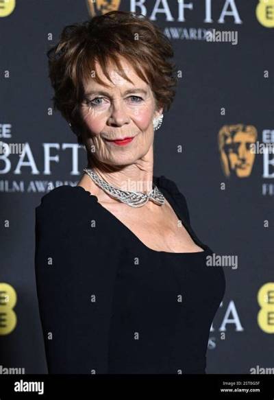 Meet Actress Celia Imrie: How Old Is She?