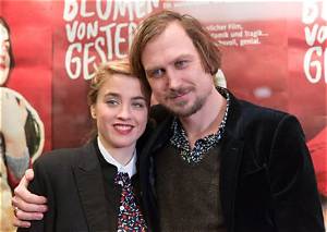Meet Lars Eidinger Wife Ulrike Eidinger and Their Daughter Edna Eidinger, Family and Net Worth