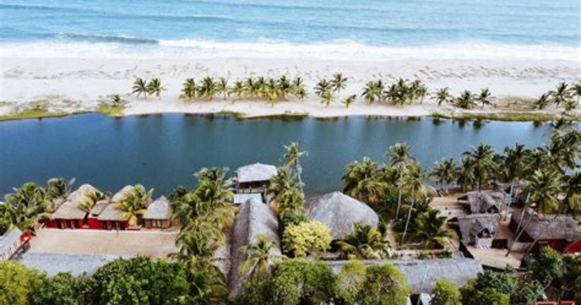 Meet Me There African Home Lodge, Anloga, Ghana