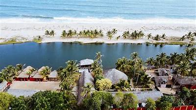 Meet Me There African Home Lodge, Anloga, Ghana
