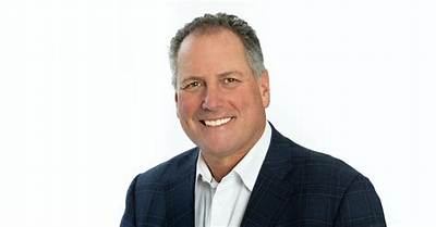 Meet Peter Comisar: How Much Is His Net Worth?