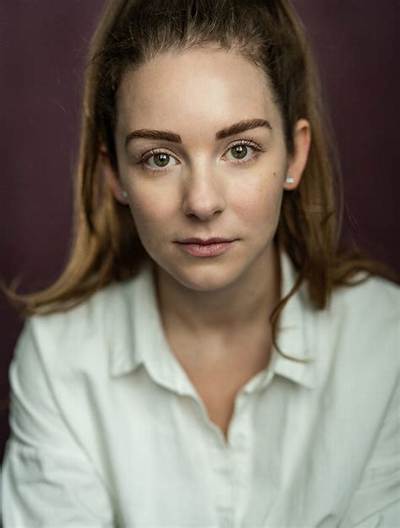 Meet Ria Lopez on Instagram – Everything to Learn About the Actress