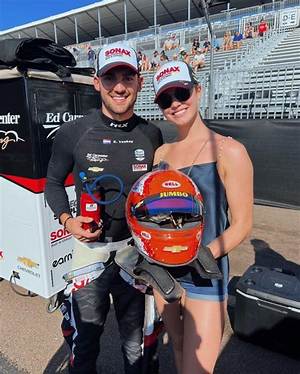Meet Rinus Veekay Boxer Girlfriend Carmen De Jong, How Tall Is the Racing Driver?
