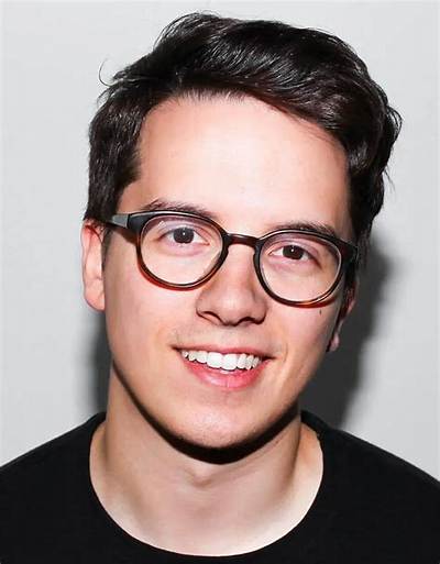 Mekki Leeper Bio, Net Worth, Height, Age, Girlfriend