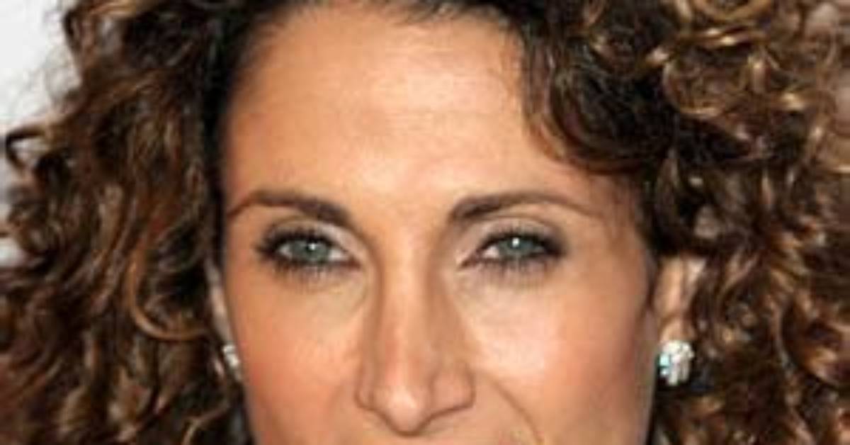 Melina Kanakaredes Bio, Age, Height, Husband, Net Worth, Athena, Guiding Light and the Resident