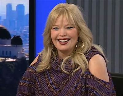 Melissa Peterman Net Worth, Age, Height, Husband, Boyfriend, Kids, Biography, Wiki