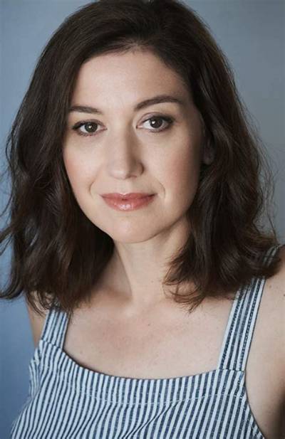 Meredith Bishop Bio, Age, Height, Parents, Siblings, Married, Tv Shows, Films and Net Worth
