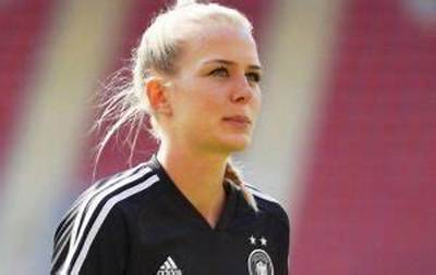 Merle Frohms Height, Weight, Net Worth, Age, Birthday, Wikipedia, Who, Nationality, Biography