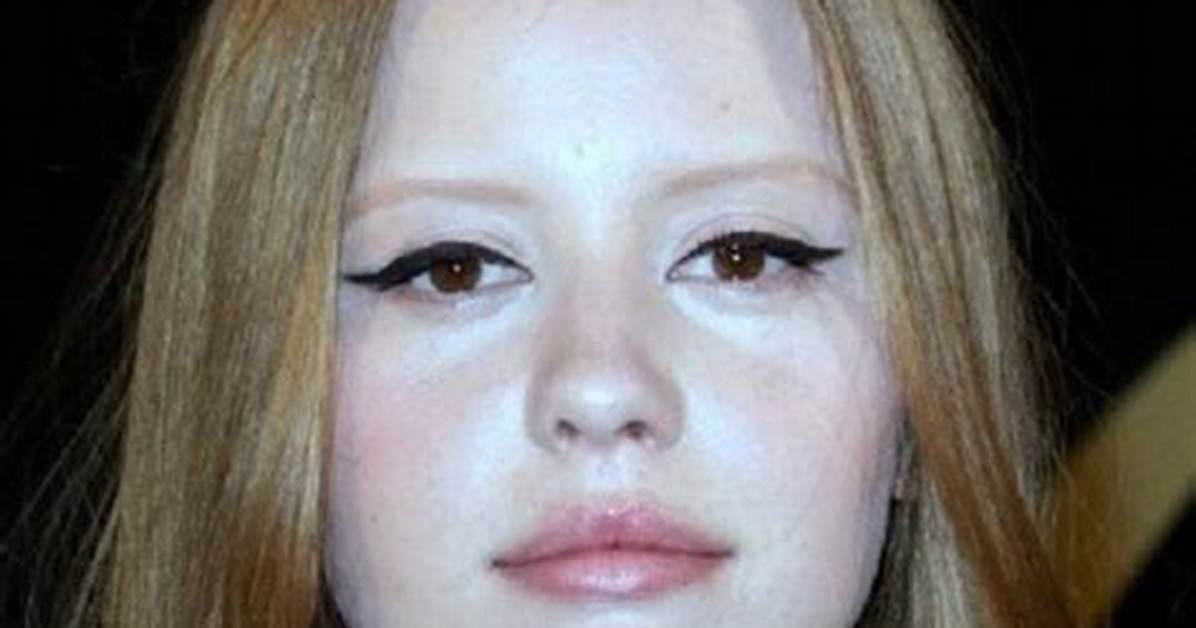Mia Goth Eyebrows, Height, Age, Biography, Net Worth, Wedding