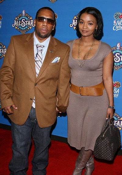 Michael Bivins: Wife, Net Worth, Tattoos, Smoking & Body Facts