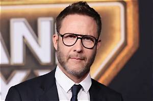 Michael Rosenbaum’s Net Worth, Age, Height, Weight, Girlfriend, Dating, Bio-Wiki