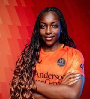 Michelle Alozie Biography: Husband, Parents, Age, Net Worth, Salary, Instagram, Stats, Height