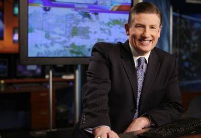 Mike Davis Meteorologist Bio, Wiki, Age, Wife (Tama Davis), Children, Family, Married, Salary, Net Worth, Wbns-10Tv, Columbus, Ohio and Instagram
