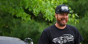 Mike Finnegan Bio, Wiki, Age, Height, Family, Wife, Kids, Roadkill, Garage, Cars, and Net Worth.