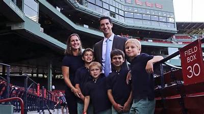 Mike Hazen Wiki, Net Worth, Salary, Family, Contract and Age of Arizona Diamondbacks General Manager