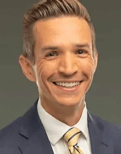 Mike Mccarthy (Anchor) Wsyx 6Tv, Age, Net Worth, Wife, Family