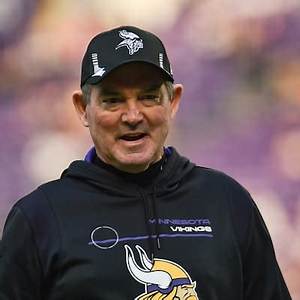 Mike Zimmer Bio, Age, Height, Wife, Daughter, Fire, Contract, Vikings, Press, Salary and Net Worth