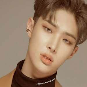 Mingi (Ateez) Wikipedia, Bio, Age, Height, Weight, Girlfriend, Net Worth, Family, Career, Facts
