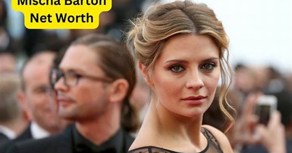 Mischa Barton Net Worth: How Rich Is Mischa Barton?