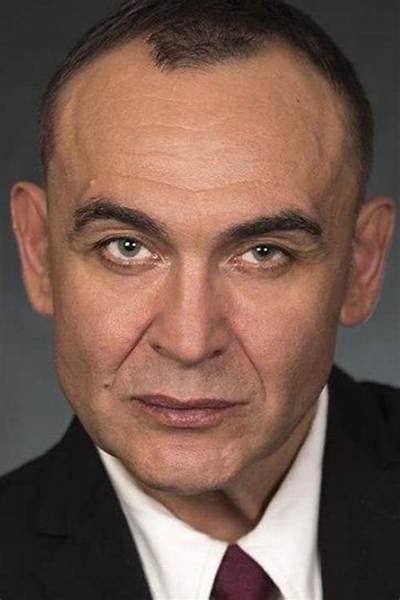 Misha Kuznetsov Net Worth (Stranger Things) Height, Wife, Kids, Bio