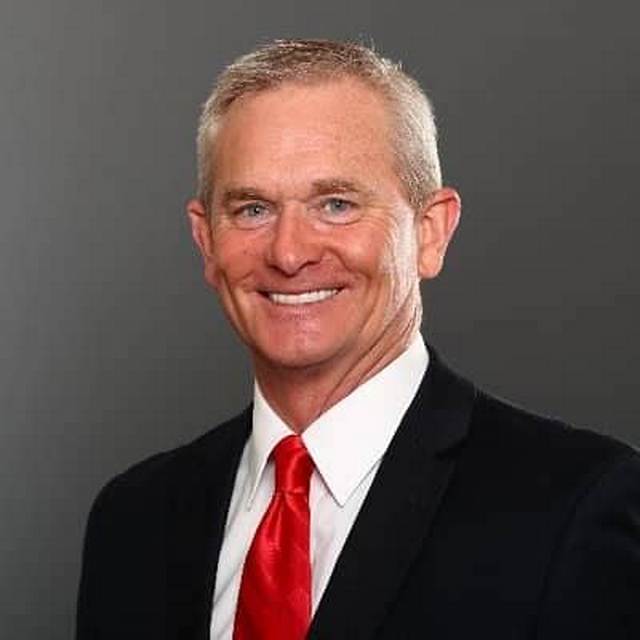Mitch Holthus Bio, Age, Height, Education, Wife, Career and Net Worth