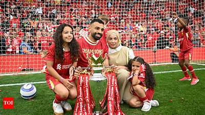 Mohamed Salah – Bio, Age, Height, Daughter, Facts About the Footballer
