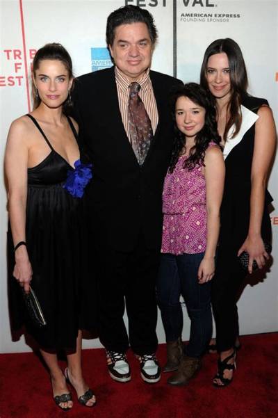 Molly June Benioff Bio, Wiki, Age, Height, Husband, Father, Mother, Siblings and Net Worth